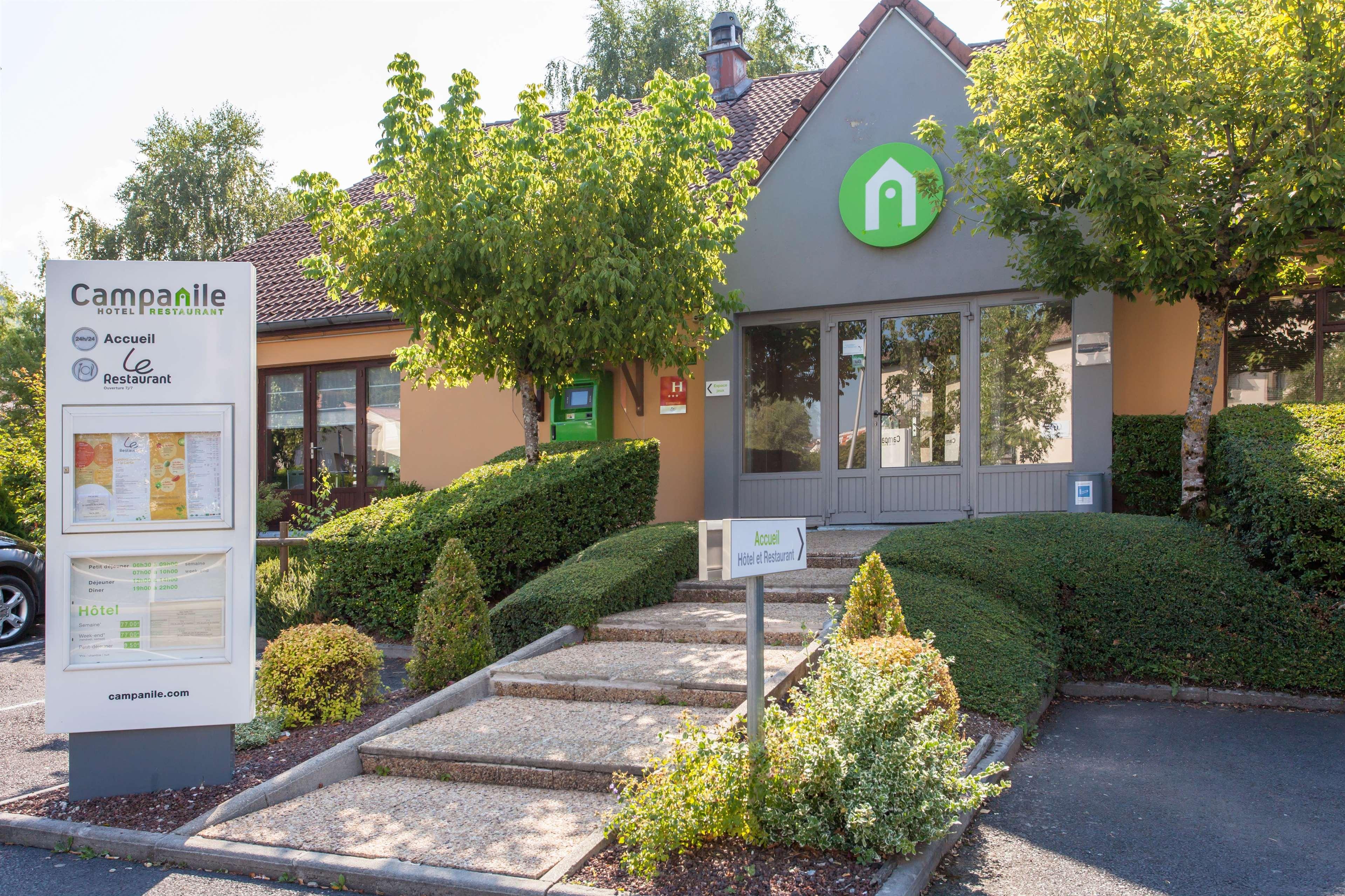 Hotel Restaurant Campanile Aurillac Exterior photo